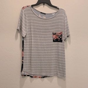 Two patterned shirt. Size L. Pink Clover.